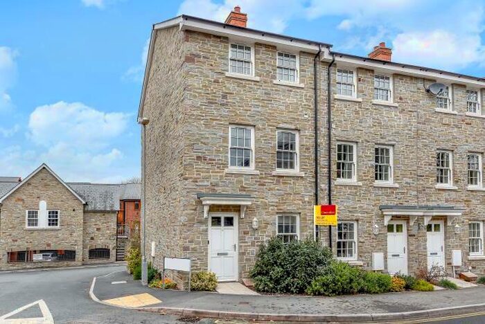 3 Bedroom End Of Terrace House To Rent In Mill Bank, Hay-on-wye, HR3