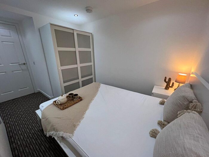 1 Bedroom Flat To Rent In Trinity Street, Aberdeen, AB11