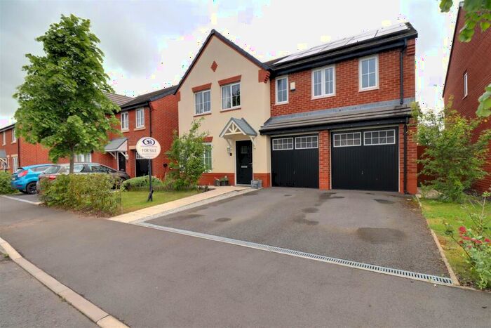 5 Bedroom Detached House For Sale In Columbine Road, Crewe, CW1