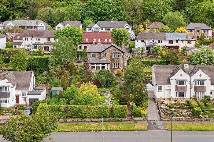 4 Bedroom Detached House For Sale In Falcon Road, Bingley, BD16