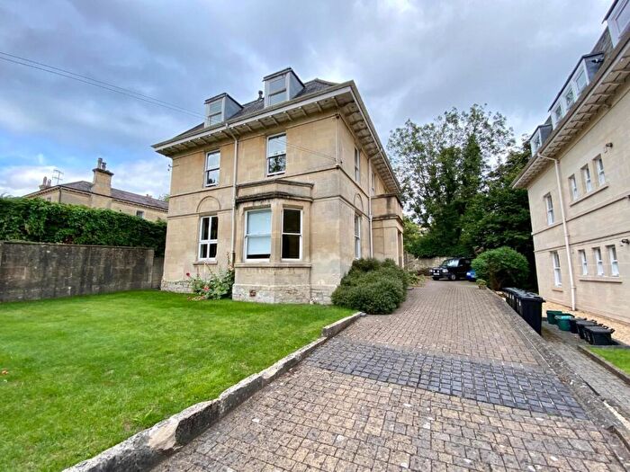 2 Bedroom Apartment To Rent In Pulteney Road, Bath, Somerset, BA2