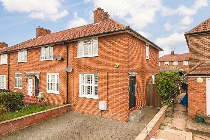 2 Bedroom Semi Detached House For Sale In Homefarm Road, Hanwell, W7