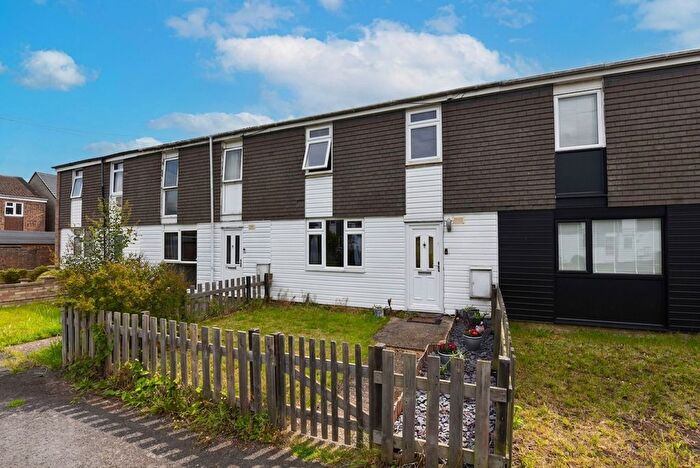 3 Bedroom Terraced House For Sale In Whitehall Walk, St. Neots, PE19