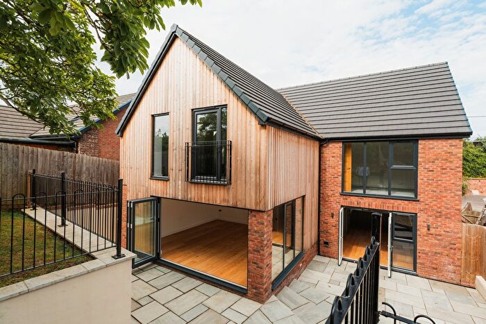 4 Bedroom Detached House For Sale In Brook Street, Bridgwater, TA7
