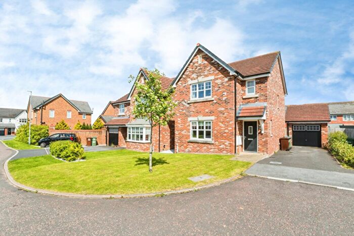 3 Bedroom Detached House For Sale In Grebe Court, Preston, PR4