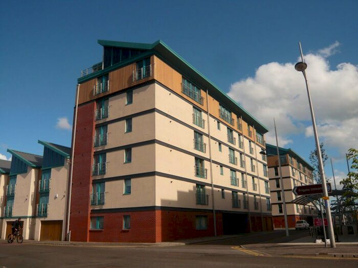 3 Bedroom Flat To Rent In Panmure Court, City Quay, Dundee, DD1