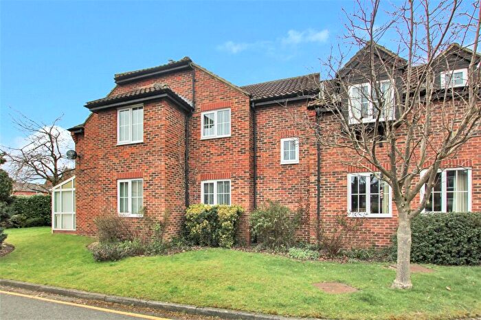 3 Bedroom Apartment For Sale In Arden Mews, Northallerton, North Yorkshire, England, DL6