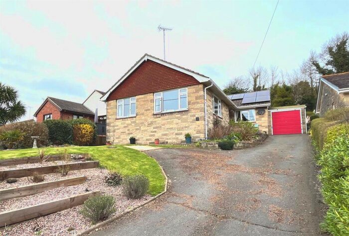 3 Bedroom Detached Bungalow For Sale In Main Road, Chillerton, Isle Of Wight, PO30