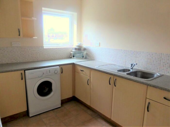 2 Bedroom Flat To Rent In Carr Field Lane, Bolton-upon-Dearne, Rotherham, S63