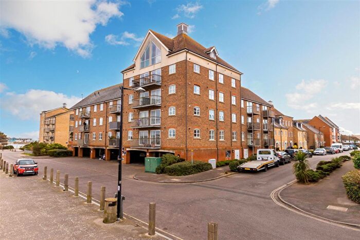 2 Bedroom Flat To Rent In Sussex Wharf, Shoreham-By-Sea, BN43