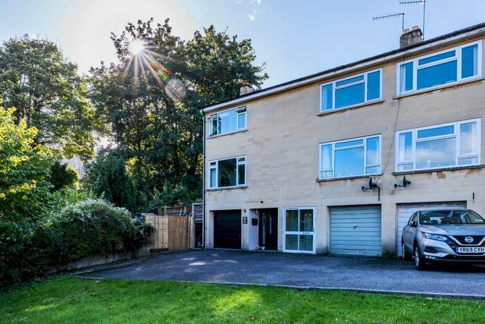 3 Bedroom Terraced House To Rent In Fairfield Avenue, Bath, BA1