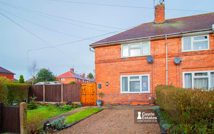 3 Bedroom End Of Terrace House For Sale In Burrows Avenue, Beeston, NG9