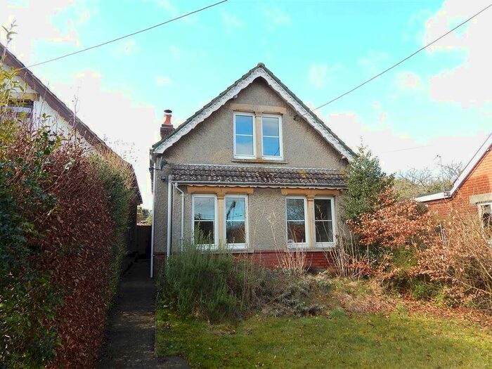 3 Bedroom Detached House To Rent In Southampton Road, Whaddon, Salisbury SP5