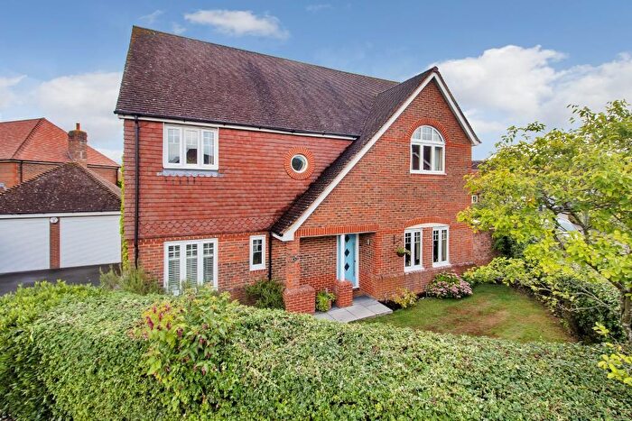 4 Bedroom Detached House For Sale In Lime Trees, Staplehurst, Kent, TN12