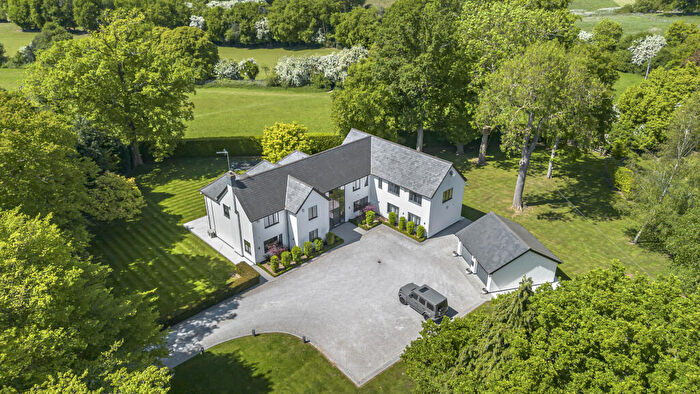 5 Bedroom Detached House For Sale In Orchard Road, Tewin, Welwyn, AL6