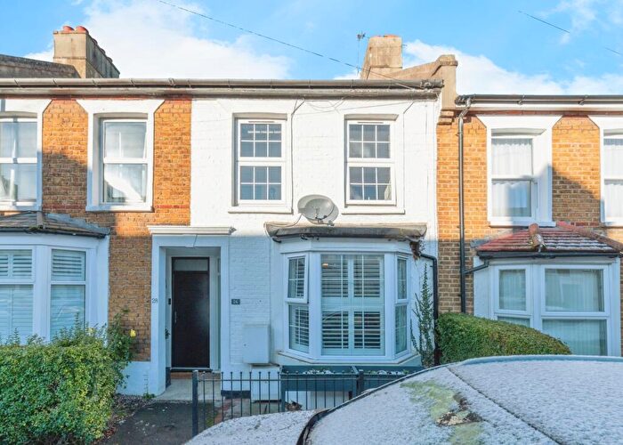 2 Bedroom Terraced House For Sale In Sydney Road, Sutton, Surrey, SM1