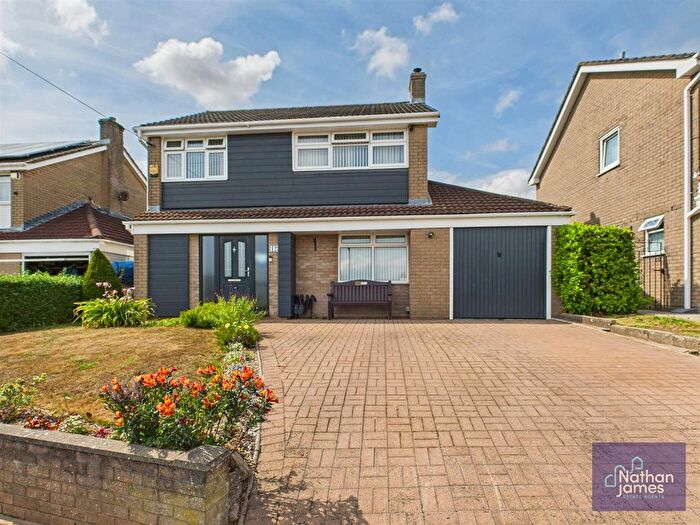 4 Bedroom Detached House For Sale In Ebbw Road, Caldicot, NP26