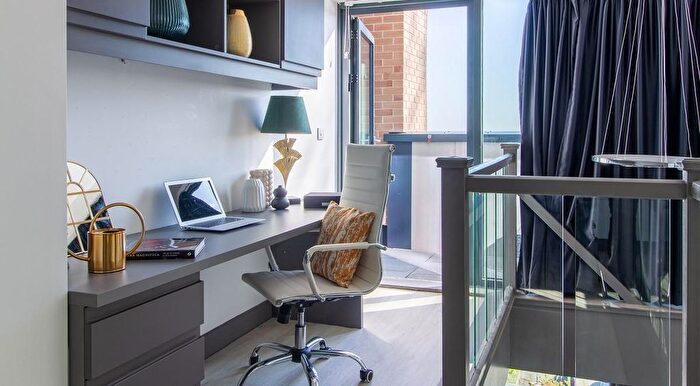 Studio To Rent In Parkside, Coventry, CV1