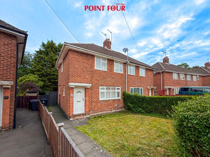 3 Bedroom Semi-Detached House To Rent In Silverton Crescent, Birmingham, B13