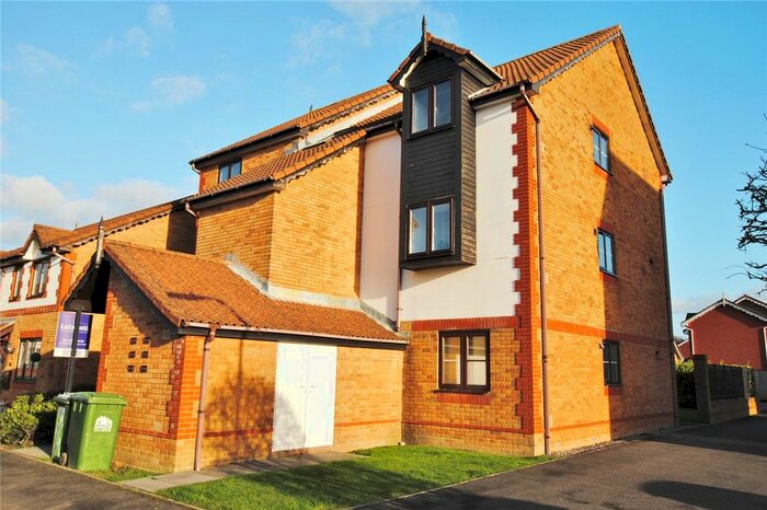 1 Bedroom Flat To Rent In Hulton Close, Southampton, Hampshire SO19
