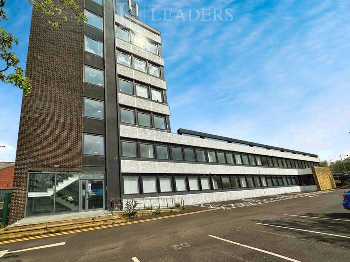 1 Bedroom Apartment To Rent In Yeadon Place, Green Lane, LS19