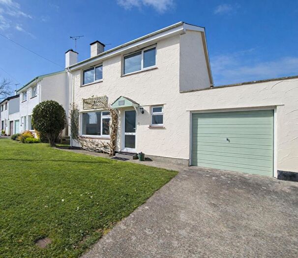 3 Bedroom Detached House For Sale In Blodau Glas, Y Ddol, Edern, LL53