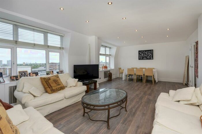 3 Bedroom Flat To Rent In College Crescent, Swiss Cottage, NW3