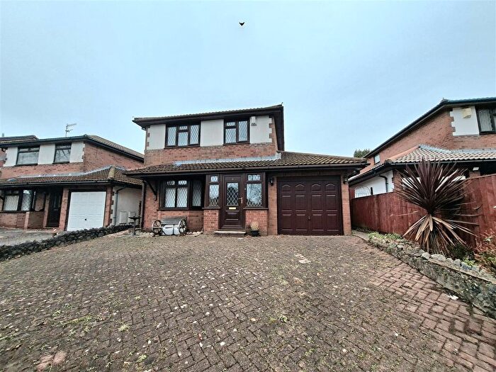 4 Bedroom Detached House For Sale In Girton Villas, Sketty, Swansea, SA2