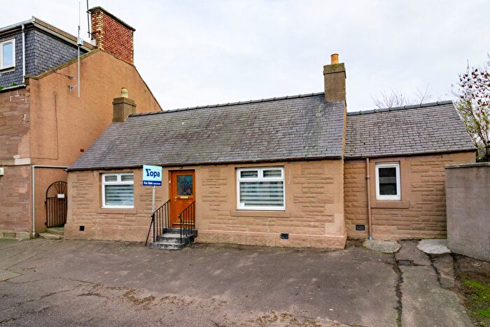 2 Bedroom Detached Bungalow For Sale In North Esk Road, Montrose, DD10