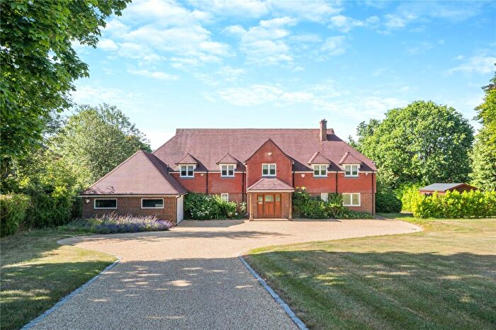 5 Bedroom Detached House For Sale In Frensham, Farnham, Surrey, GU10