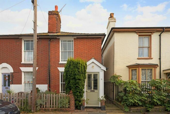 3 Bedroom Semi-Detached House To Rent In Swanfield Road, Whitstable, CT5