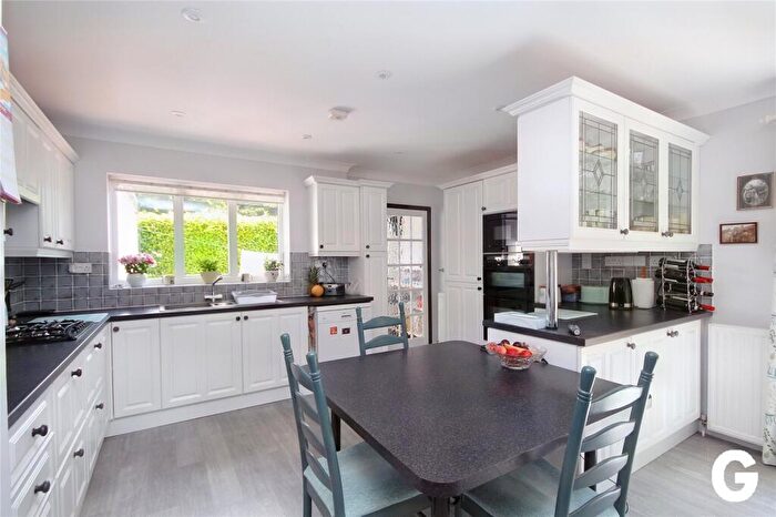 4 Bedroom Detached House For Sale In Salisbury Road, Ringwood, Hampshire, BH24