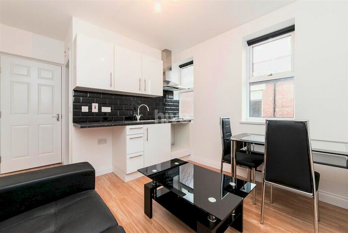 1 Bedroom Flat To Rent In Wingrove Road, Fenham, Newcastle Upon Tyne, NE4