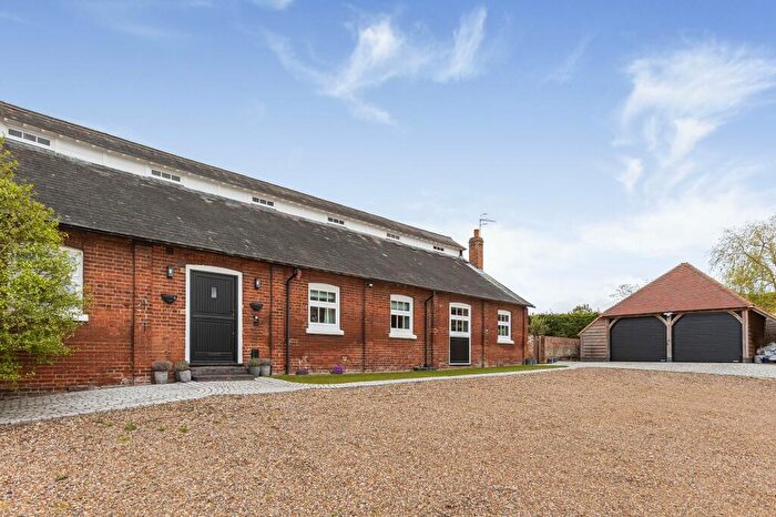 4 Bedroom Semi-Detached House For Sale In Stable House, Childwickbury, St. Albans, AL3
