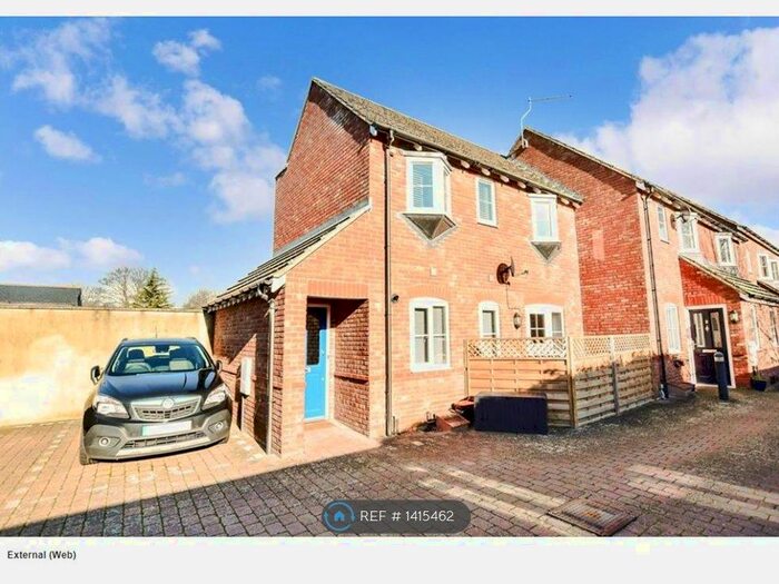 2 Bedroom End Of Terrace House To Rent In Lavender Mews, Tonbridge, TN9