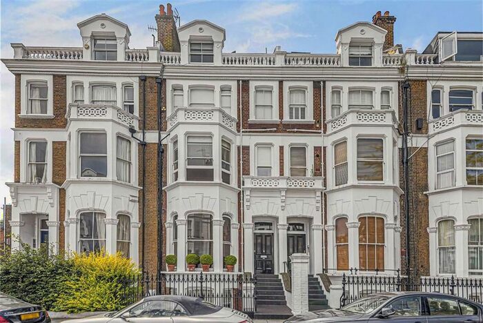 2 Bedroom Flat To Rent In Coleherne Road, London, SW10