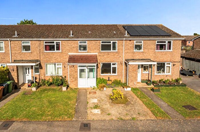 3 Bedroom Terraced House For Sale In Upper Crale, Stanford In The Vale, Faringdon, Oxfordshire, SN7