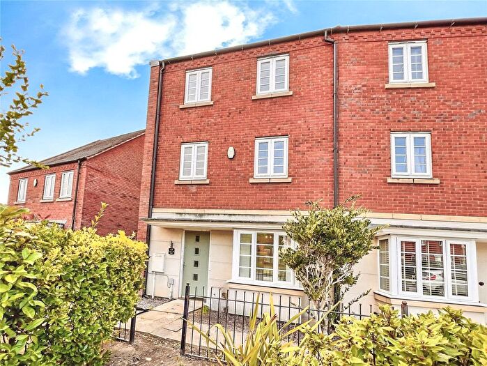 4 Bedroom End Of Terrace House For Sale In Brunel Way, Church Gresley, Swadlincote, Derbyshire, DE11