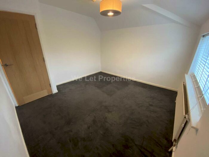 1 Bedroom Apartment To Rent In Central Road, Didsbury, M20