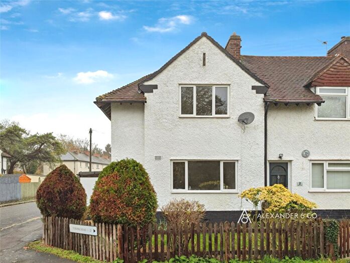 2 Bedroom Terraced House To Rent In Turnpike Road, Bicester, Oxfordshire, OX27