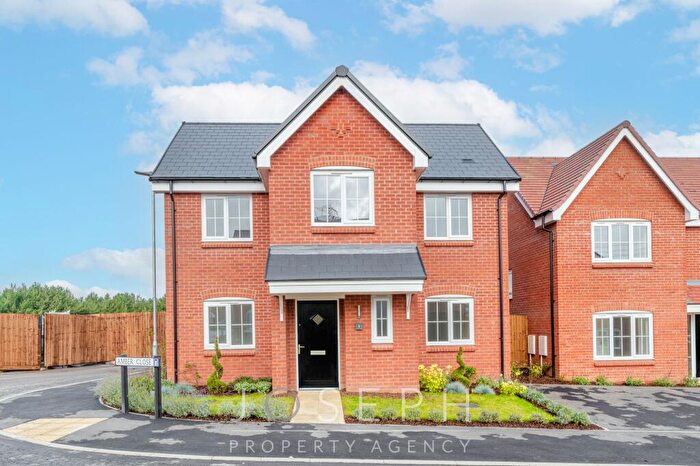 4 Bedroom Detached House For Sale In Ridleys Orchard, IP1