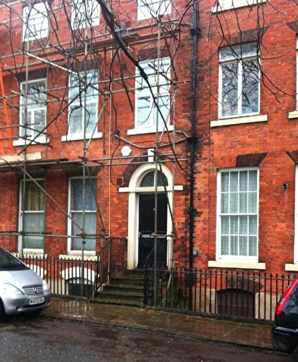 2 Bedroom Flat To Rent In Flat, Blenheim Square, Leeds, ., LS2