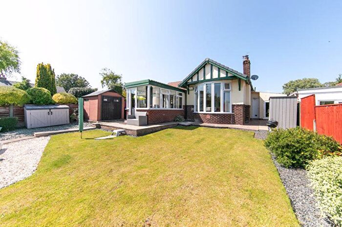 3 Bedroom Detached Bungalow For Sale In Deane Crest, Cart Gate, Preesall, Lancshire, FY6