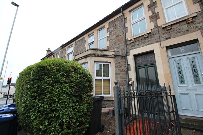 3 Bedroom Apartment To Rent In Malmesbury Road, Chippenham, SN15