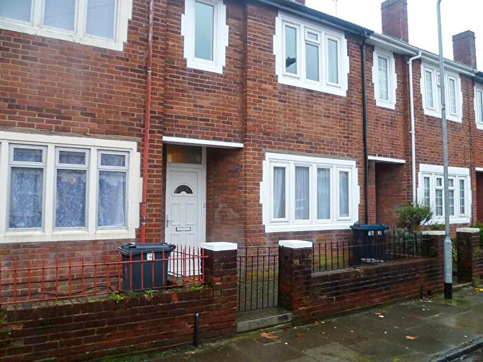 4 Bedroom Terraced House For Sale In Talworth Street, Roath, Cardiff, CF24