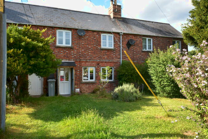 2 Bedroom Cottage To Rent In The Row, Stanton Harcourt, Witney, OX29