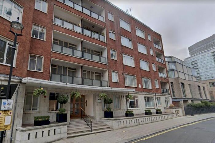 1 Bedroom Flat To Rent In Buckingham Gate, London, SW1E