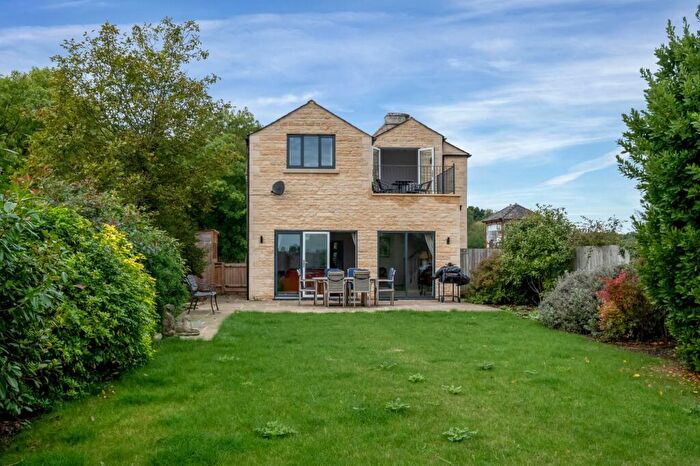 4 Bedroom Detached House For Sale In Barnack Road, Uffington, PE9