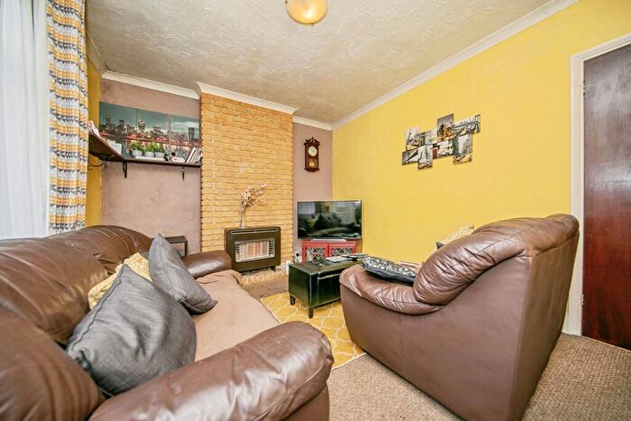2 Bedroom Semi-Detached House For Sale In Bramford Lane, Ipswich, Suffolk, IP1