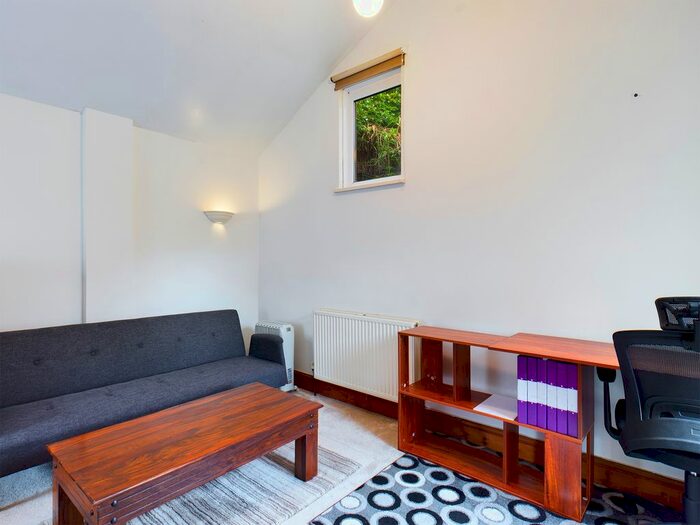 Studio To Rent In Shorton Valley Road, Preston, Paignton, TQ3